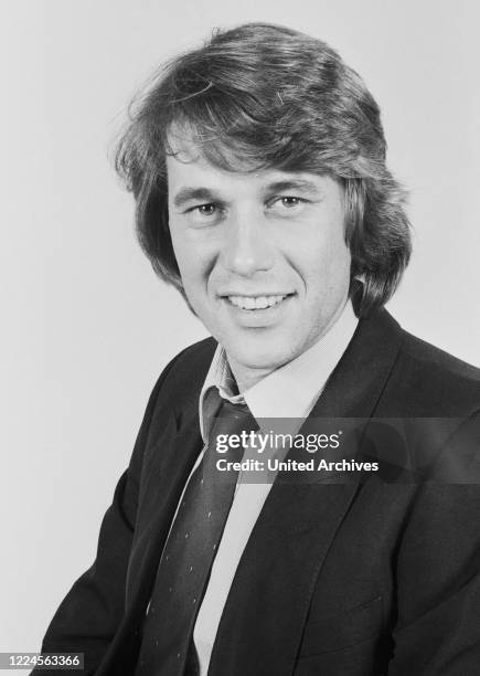 German schlager singer Roland Kaiser with and golden disc at Hamburg, Germany circa 1979.