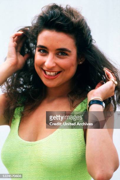 German actress and singer Isabel Varell, circa 1988.