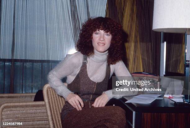 British singer and songwriter Kiki Dee, Germany, 1970s.