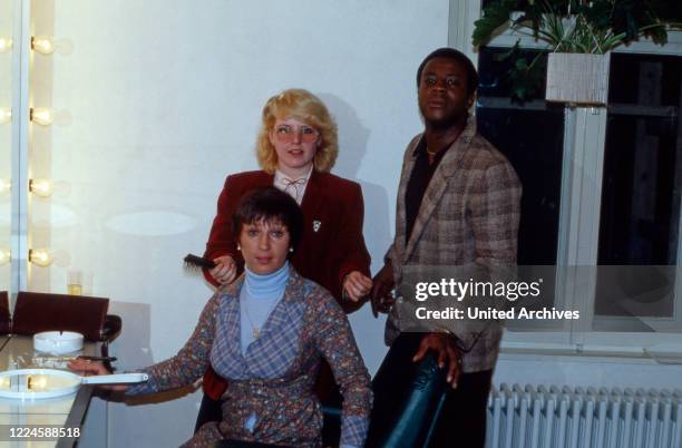 German actress Margot Mahler with colleagues Neil Aubrey and Pauline Hughes, Germany, 1970s.