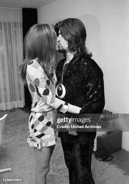 Israeli singer Abi Ofarim and German actress Iris Berben, Germany, 1970s.