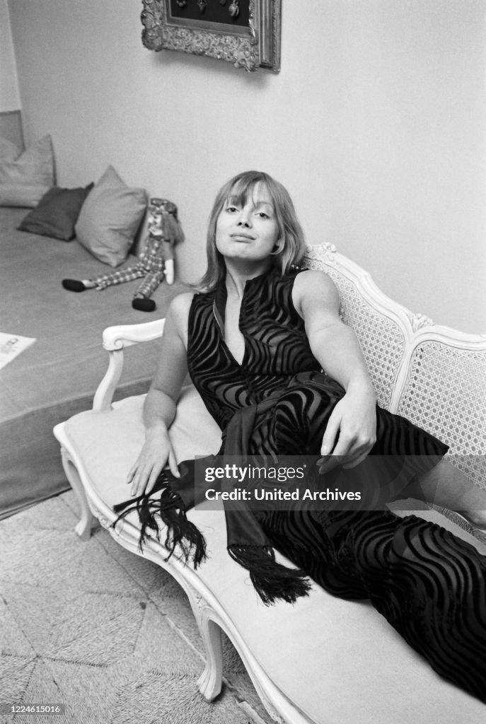 Model Andrea Rau German actress and photo model Andrea Rau, Germany, 1970s. News Photo ...