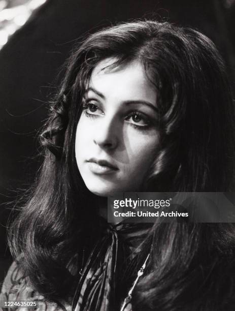 German Greek singer Vicky Leandros, Germany, early 1970s. .