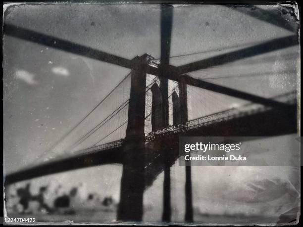 brooklyn bridge with girders - tintype stock pictures, royalty-free photos & images