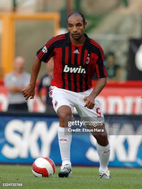 Emerson of AC Milan gestures during the Serie A match between Robur Siena and AC Milan at the Montepaschi Arena on September 15, 2007 in Siena, Italy.