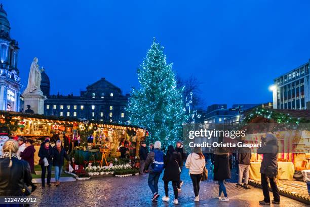 christmas in belfast, northern ireland - uk - belfast market stock pictures, royalty-free photos & images