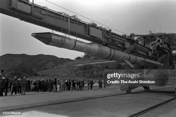 Labeda Rockets 28 Lambda (Rocket) Stock Photos, High-Res Pictures, and Images - Getty ...