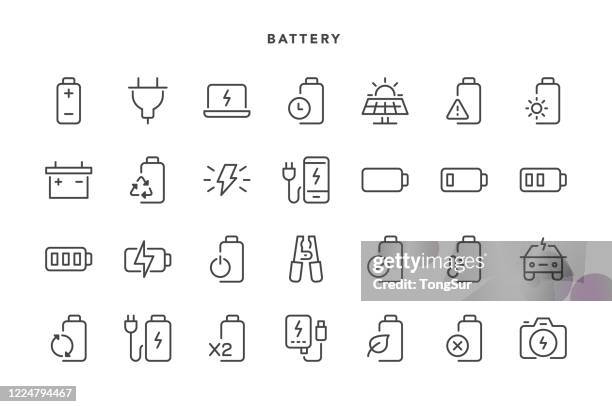 stockillustraties, clipart, cartoons en iconen met batterijpictogrammen - opladen