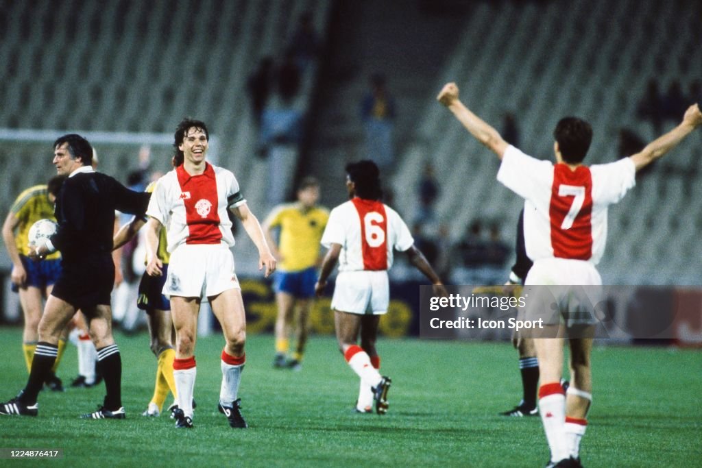 Ajax Amsterdam v FC Lokomotive Leipzig - European Cup Winners Cup Final 1987