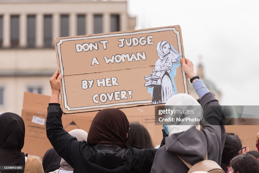 Hijabis Protest In Brussels