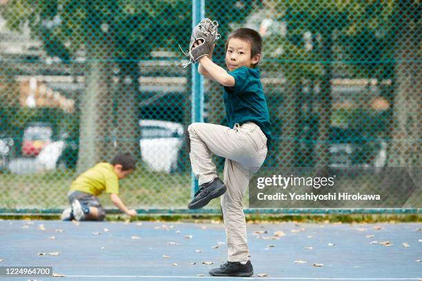 Social Distance Baseball 4,168 Baseball Safe At Home Stock Photos, High-Res Pictures, and Images ...