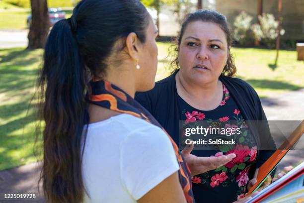 First Nations Talking 13,013 Aboriginal People Talking Stock Photos, High-Res Pictures, and ...
