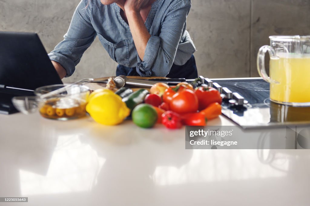 Woman making a moroccan tajine