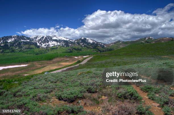 driving over empire pass - park city mountain stock pictures, royalty-free photos & images