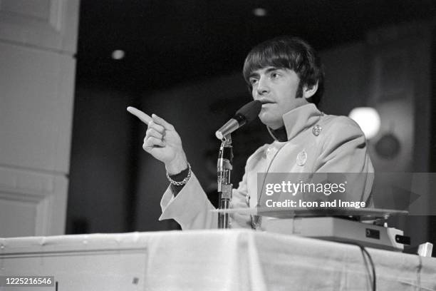 141 Paul Revere And The Raiders Stock Photos, High-Res Pictures, and