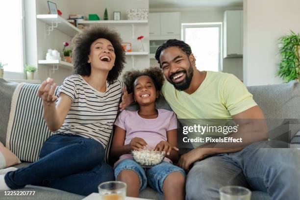 sunday is family movie day - glee tv show imagens e fotografias de stock