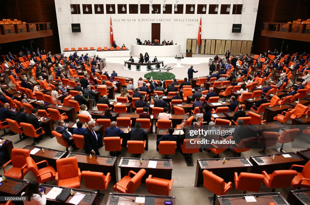 Turkey's parliament elects new speaker