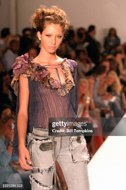 September 14: MANDATORY CREDIT Bill Tompkins/Getty Images The Venexiana 2004 Fall collection during Fashion week in Bryant Park "nTuesday, September...