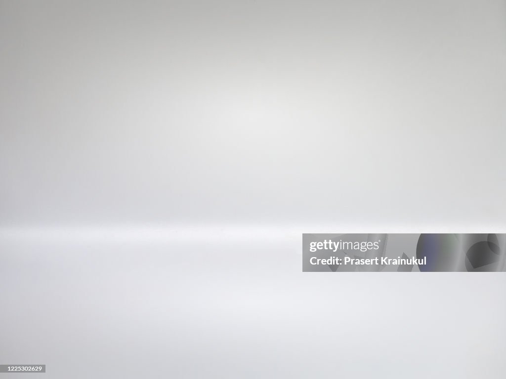 White empty display table