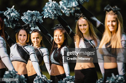 Cheer Line Cheerleader Girls Cheer Line Pep Rally High-Res Stock Photo - Getty Images