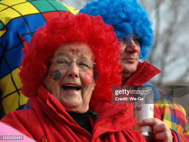 carnaval de duesseldorf (desfile del lunes de la rosa) - rosenmontag fotografías e imágenes de stock