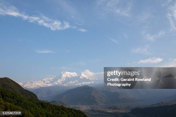 mountain landscape image, nepal - annapurna conservation area fotografías e imágenes de stock