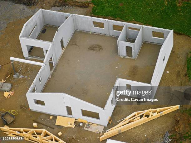 View Net Pre Built 7,758 Prefabricated Building Stock Photos, High-Res Pictures, and ...