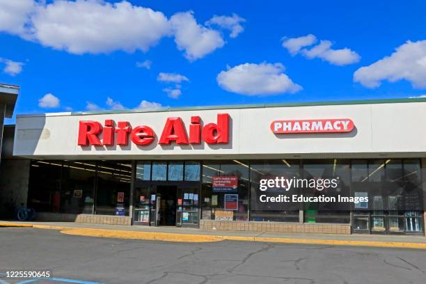 Check Rite Store Logo Pharmacy Logos Photos and Premium High Res Pictures - Getty Images