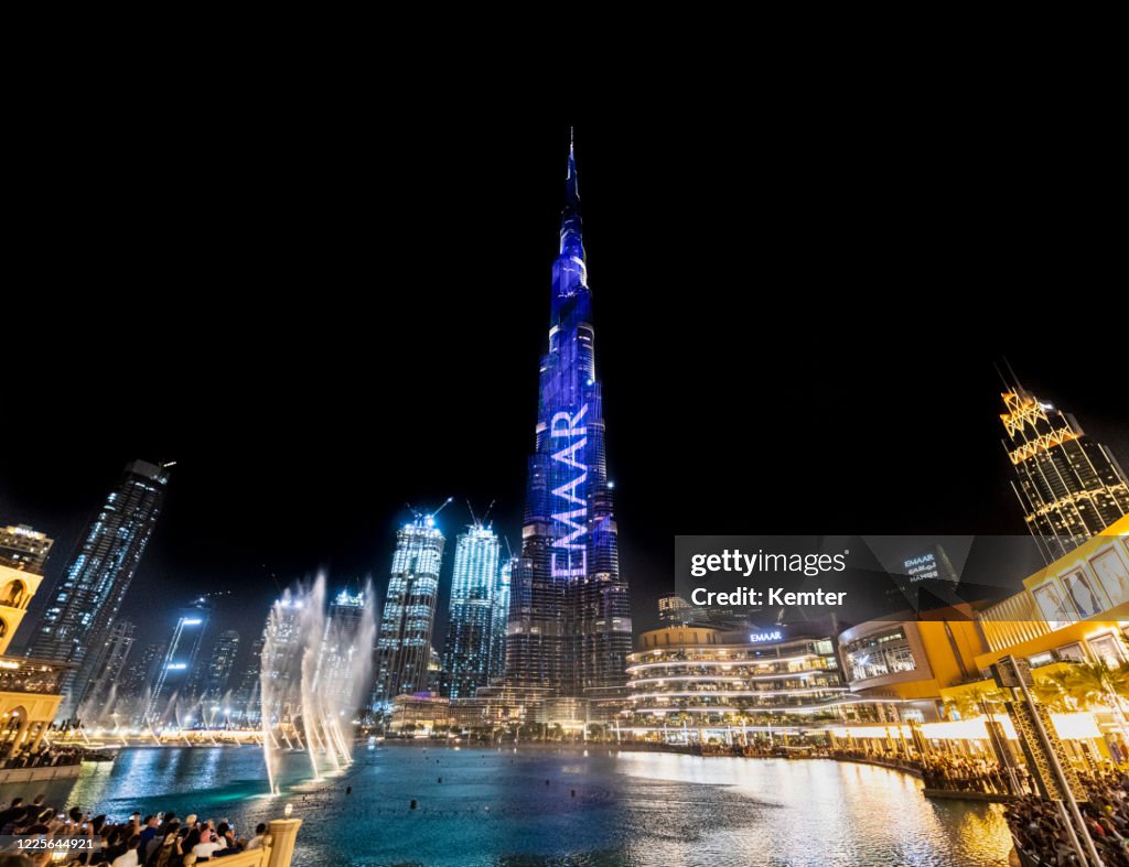 Burj Khalifa and Dubai Fountain at night