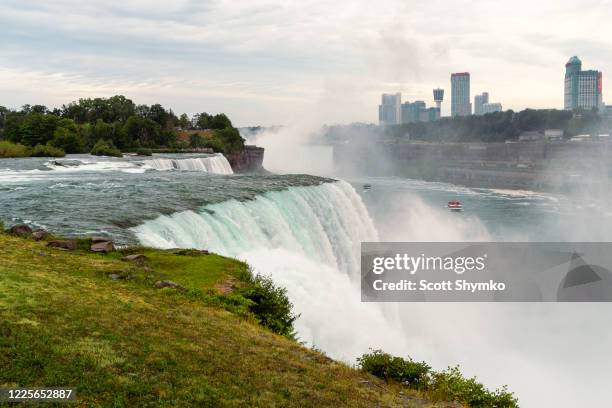 view from american falls, niagara, ny - escarpment 個照片及圖片檔