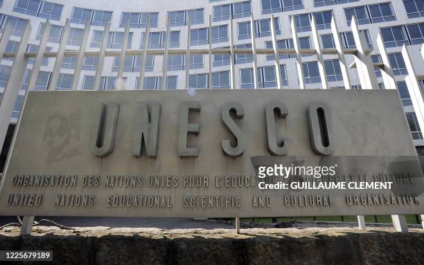 View taken on April 21, 2009 shows the UNESCO headquarters in Paris. AFP PHOTO GUILLAUME CLEMENT
