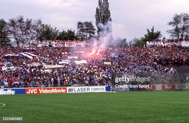 Fans Sampdoria during the European Cup Winners Cup Final match between Barcelona and Sampdoria, at Wankdorf Stadium, Bern, Switzerland, 10 May 1989