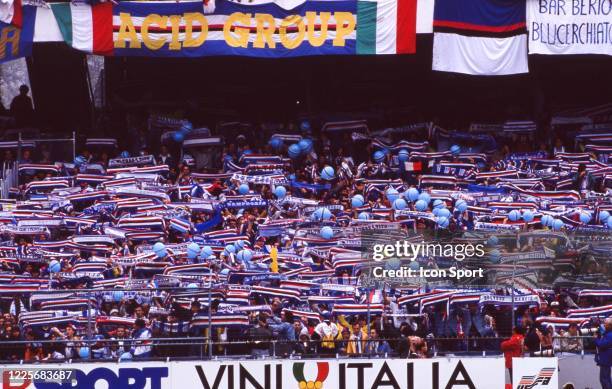 Fans Sampdoria during the European Cup Winners Cup Final match between Barcelona and Sampdoria, at Wankdorf Stadium, Bern, Switzerland, 10 May 1989