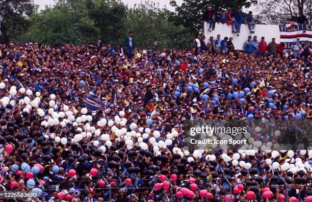 Fans Sampdoria during the European Cup Winners Cup Final match between Barcelona and Sampdoria, at Wankdorf Stadium, Bern, Switzerland, 10 May 1989