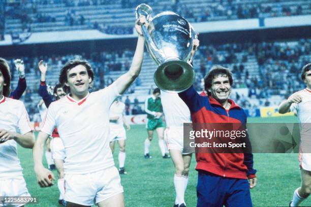 Marius LACATUS of Steaua Bucuresti celebrate the victory with the News  Photo - Getty Images
