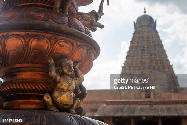 Sculptures in the Brihadeeswarar temple on 25th November 2009 in Tanjore / Thanjavur, Tamil Nadu, India. Brihadeeswarar Temple, also called...