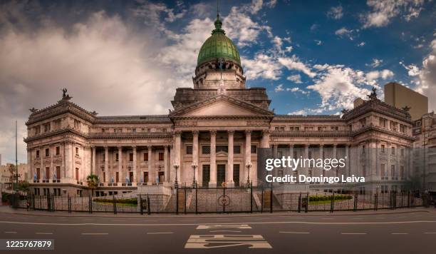 argentina national congress building facade, buenos aires, argentina. - federal district - fotografias e filmes do acervo