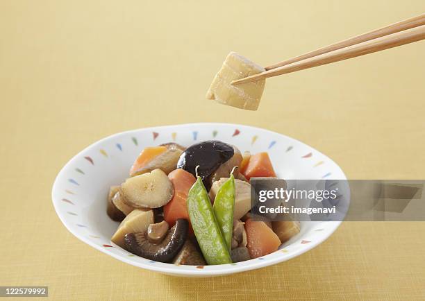 simmered vegetables, chikuzenni - chikuzenni stock pictures, royalty-free photos & images