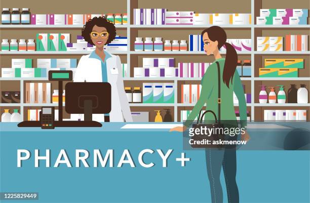 ilustraciones, imágenes clip art, dibujos animados e iconos de stock de farmacéutico alegre en farmacia - mostrador