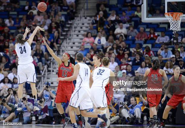 Kelly Faris of the Connecticut Huskies during the championship game of the 2013 NCAA Womens Final Four at New Orleans Arena on April 9, 2013 in New...