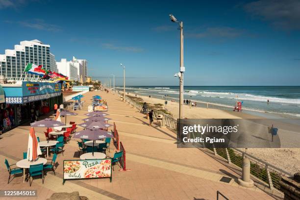 daytona beach florida boardwalk usa - daytona beach boardwalk stock pictures, royalty-free photos & images