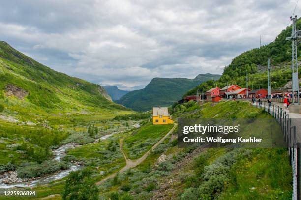 Shell Myrdal Myrdal Station Photos and Premium High Res Pictures - Getty Images