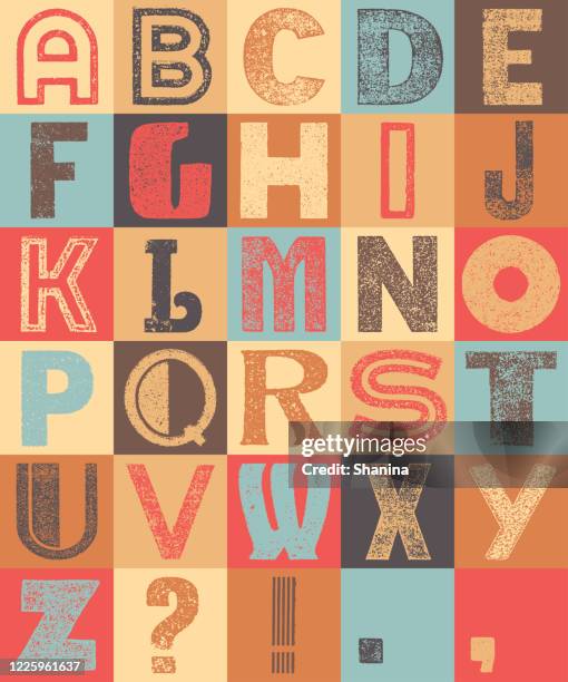 ilustraciones, imágenes clip art, dibujos animados e iconos de stock de alfabeto colorido vintage en una cuadrícula - impresión por ordenador
