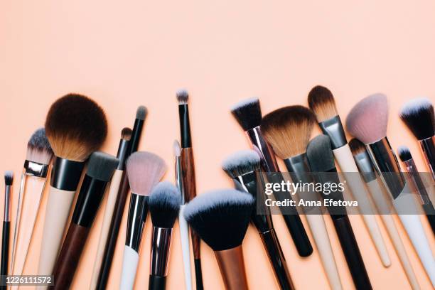 group of zero waste makeup brushes - schminkpinsel stock-fotos und bilder