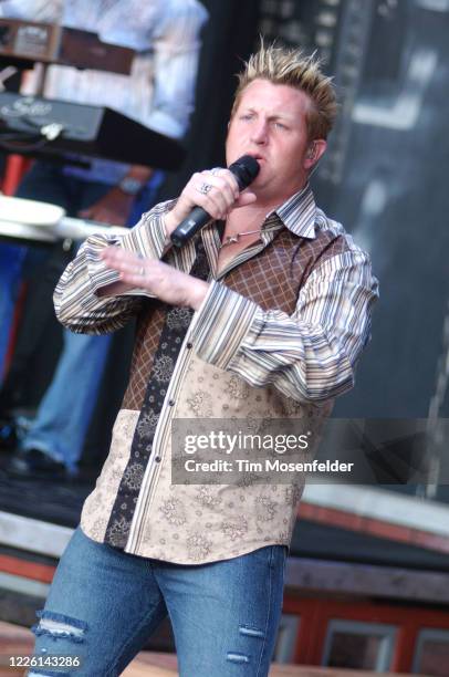 Gary LeVox of Rascal Flatts performs during the "Neon Circus" tour at Shoreline Amphitheatre on May 23, 2003 in Mountain View, California.