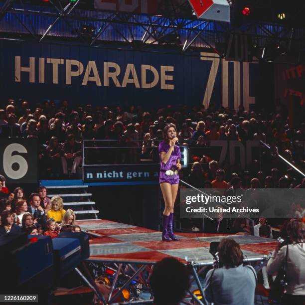 Hitparade, Musiksendung, Deutschland 1969 - 2000, Mitwirkende: Daniela.