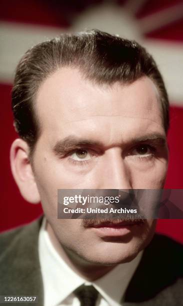 Bernhard Wicki, Schweizer Schauspieler und Regisseur, Deutschland Ende 1950er Jahre. Swiss actor and movie director Bernhard Wicki, Germany late...