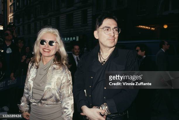 American singer-songwriter Debbie Harry and American guitarist Chris Stein, circa 1990.