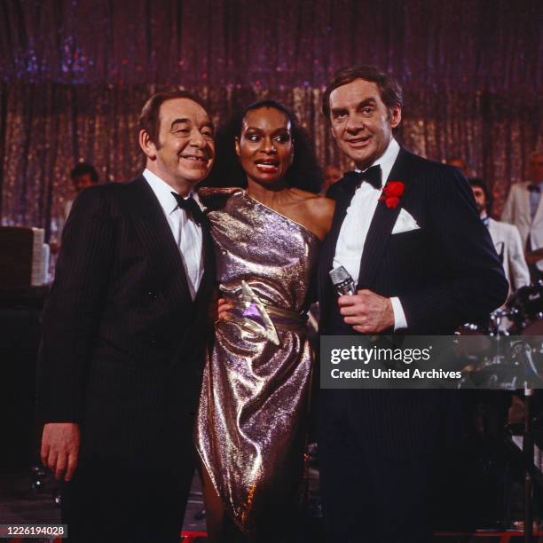 Vivian Reed 319 Vivian Reed Photos & High Res Pictures - Getty Images