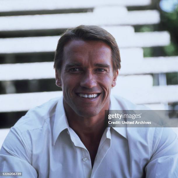 370 Arnold Schwarzenegger 1991 Photos & High Res Pictures - Getty Images